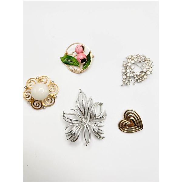 5 BROOCHES 1-MADE IN AUSTRIA