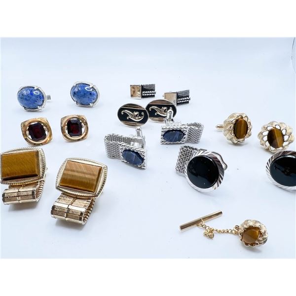 ASSORTED CUFF LINKS