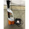 Image 2 : Stihl Telescopic Battery Pole Pruner