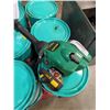 Image 2 : WEED EATER FEATHERLITE GAS POWERED WEED TRIMMER RUNNING CONDITION