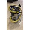 Image 1 : STAINLESS DEWALT SHOP VAC TESTED AND WORKING