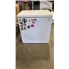 Image 1 : KENMORE CHEST FREEZER - 32 INCHES WIDE, 34 INCHES TALL