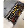 Image 2 : TOOLBOX WITH METAL SNIPS