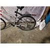 Image 2 : SILVER NORCO BIKE