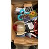 Image 3 : 2 BOXES OF KITCHEN ITEMS, CUTLERY, BLENDER, JUICER