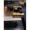 Image 1 : 2 TRAYS OF VINTAGE COLLECTIBLES: VANITY SET, AIRPLANE GIFT SETS AND MORE