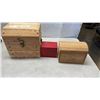 Image 2 : NEWTECH STEREO AND 3 WOODEN BOXES