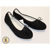 Image 2 : NEW LADIES SIZE 9 LINED BLACK BALLET SLIPPER