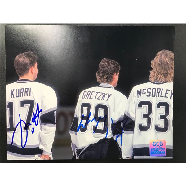 JARI KURRI AND WAYNE GRETZKY SIGNED L.A KINGS 8 X 10 (GCG COA)