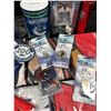 Image 2 : NHL HOCKEY COLLECTIBLES LOT