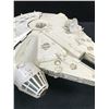 Image 2 : VINTAGE KENNER STAR WARS MILLENIUM FALCON (NEAR COMPLETE)