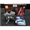 Image 1 : STAR WARS TOY COLLECTIBLES LOT