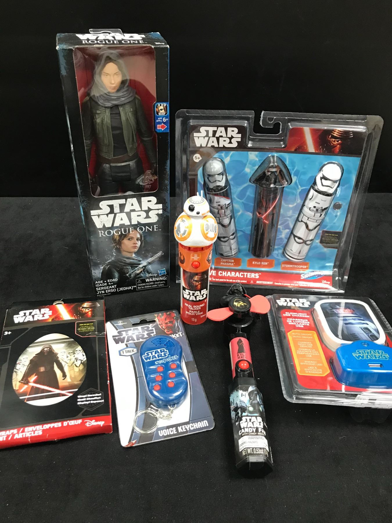 STAR WARS TOY COLLECTIBLES LOT