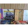Image 3 : Multiple Vintage Vinyl Records: Hollywood Gold, Polynesian Dances, Showboat, etc