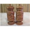 Image 3 : Carved Wooden Salt & Pepper Shakers, Round Fan & Catapult w/ Bear Décor