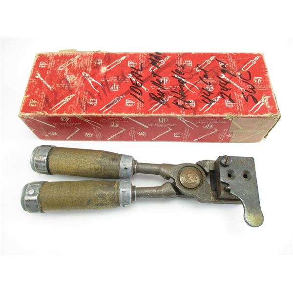 BULLET MOLD AND HANDLES LOT