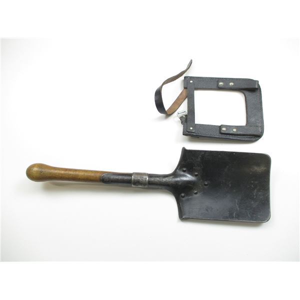 WWII SWISS ENTRENCHING TOOL