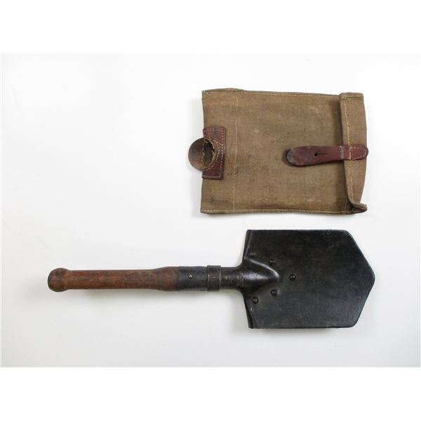 WWII RUSSIAN TYPE ENTRENCHING TOOL