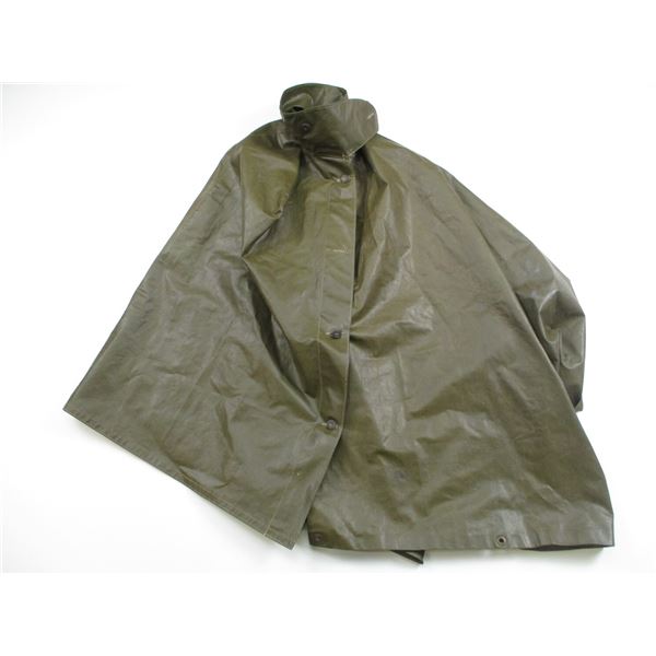 WWII CANADIAN MILITARY GAS CAPE