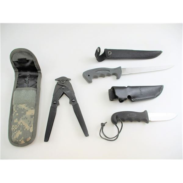 ASSORTED SPORTING KNIVES