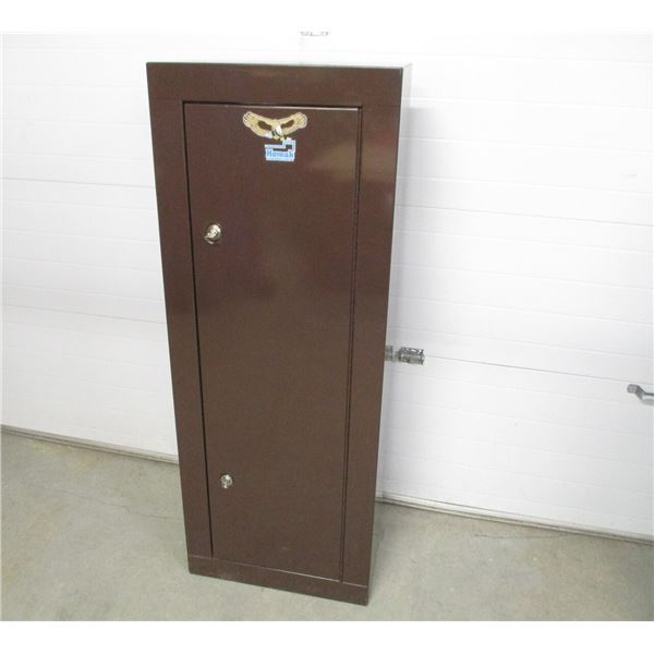 HOMAK RIFLE CABINET