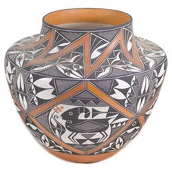 Large Acoma Pottery Jar