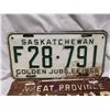 Image 3 : 1954-56, 1960 Saskatchewan license plates