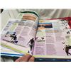 Image 2 : 8 Guinness world record books