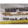 Image 2 : Chevy, Pontiac & Bel Air emblems