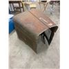 Image 1 : Model T car hood - 192729?