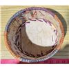 Image 5 : Birch Bark Basket: Traditional/Hand Made Dyed Binding 8" Dia.x6" Tall