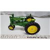Image 3 : Green "John Deere" metal tractor collector toy - like new