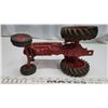 Image 5 : Red "International" metal tractor collectors toy - good condition