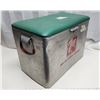 Image 8 : Vintage "7up" silver metal cooler - 22"W x 15"H x 13"D