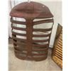 Image 3 : 2 Vintage tractor grills