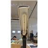 Image 2 : Desk Lamp