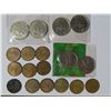 Image 1 : Lot of Assorted Canada pennies & quarters (year ranges: 1963 -1995)