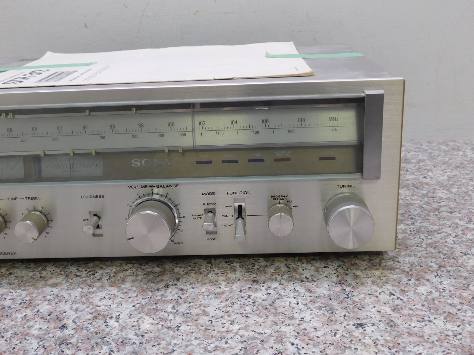 Sony STR-313 Receiver *works*