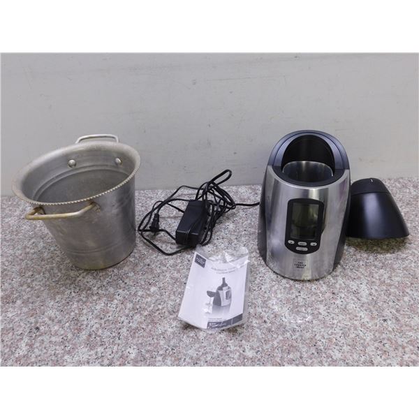 Wine Chiller The Sharper Image and Champagne Ice Bucket