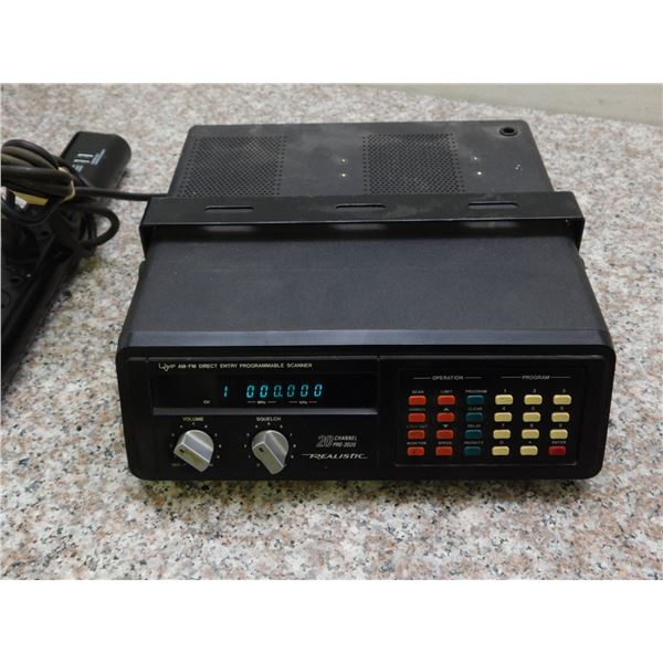 Realistic Pro-2020 AM FM Direct Entry Programmable Scanner