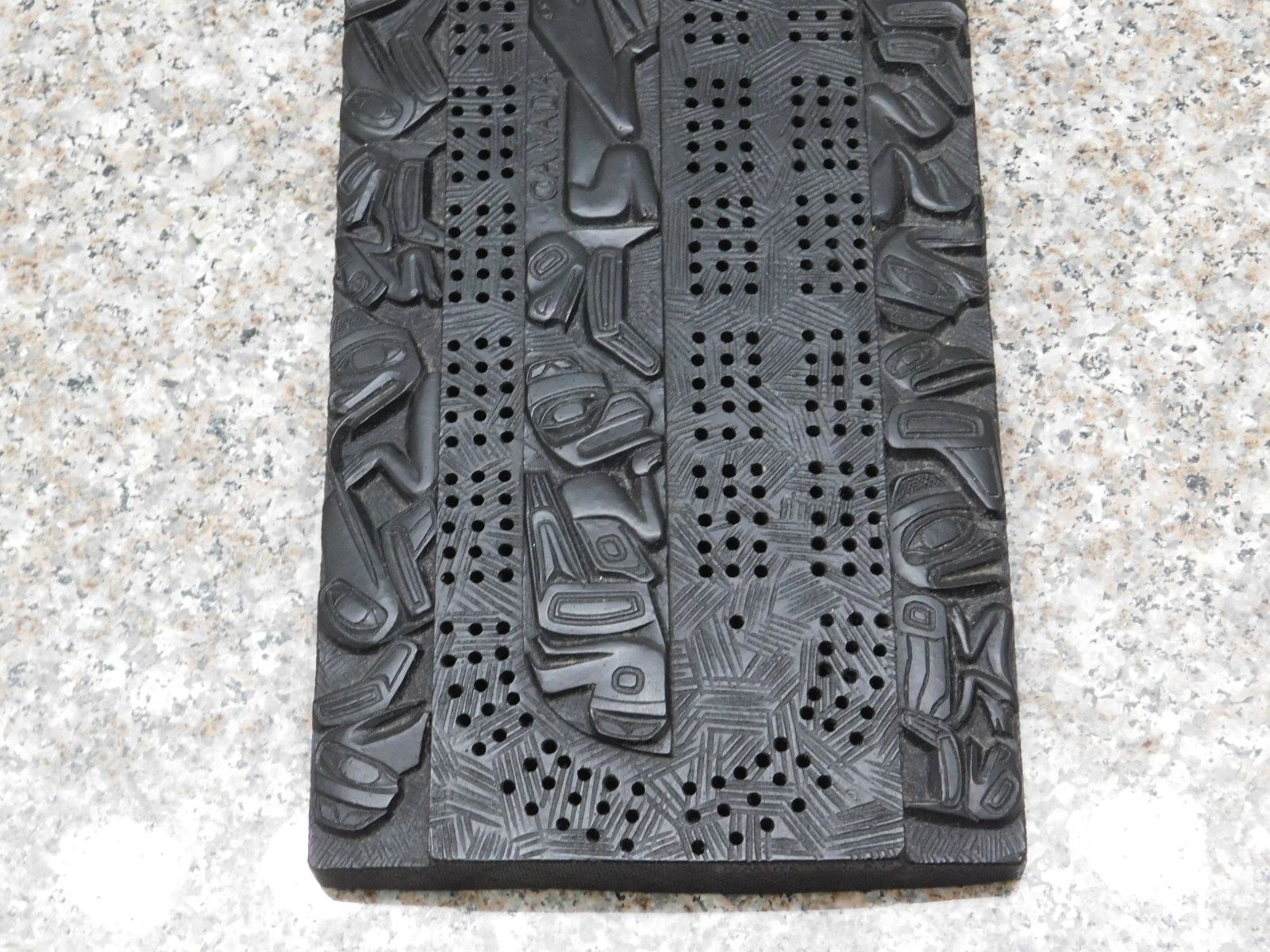 Canada Haida Art Cribbage Board Black Pearlite Vancouver BC