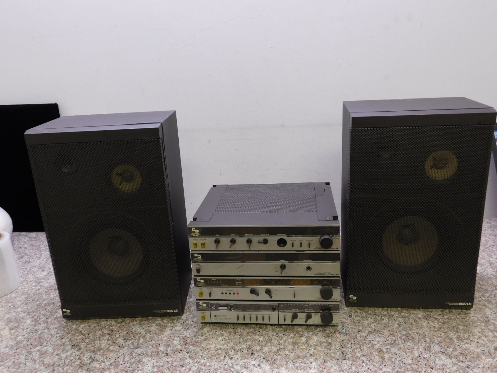 Schneider Direct Contact System Stereo With Pre-Amp, Main Amp, Tuner ...