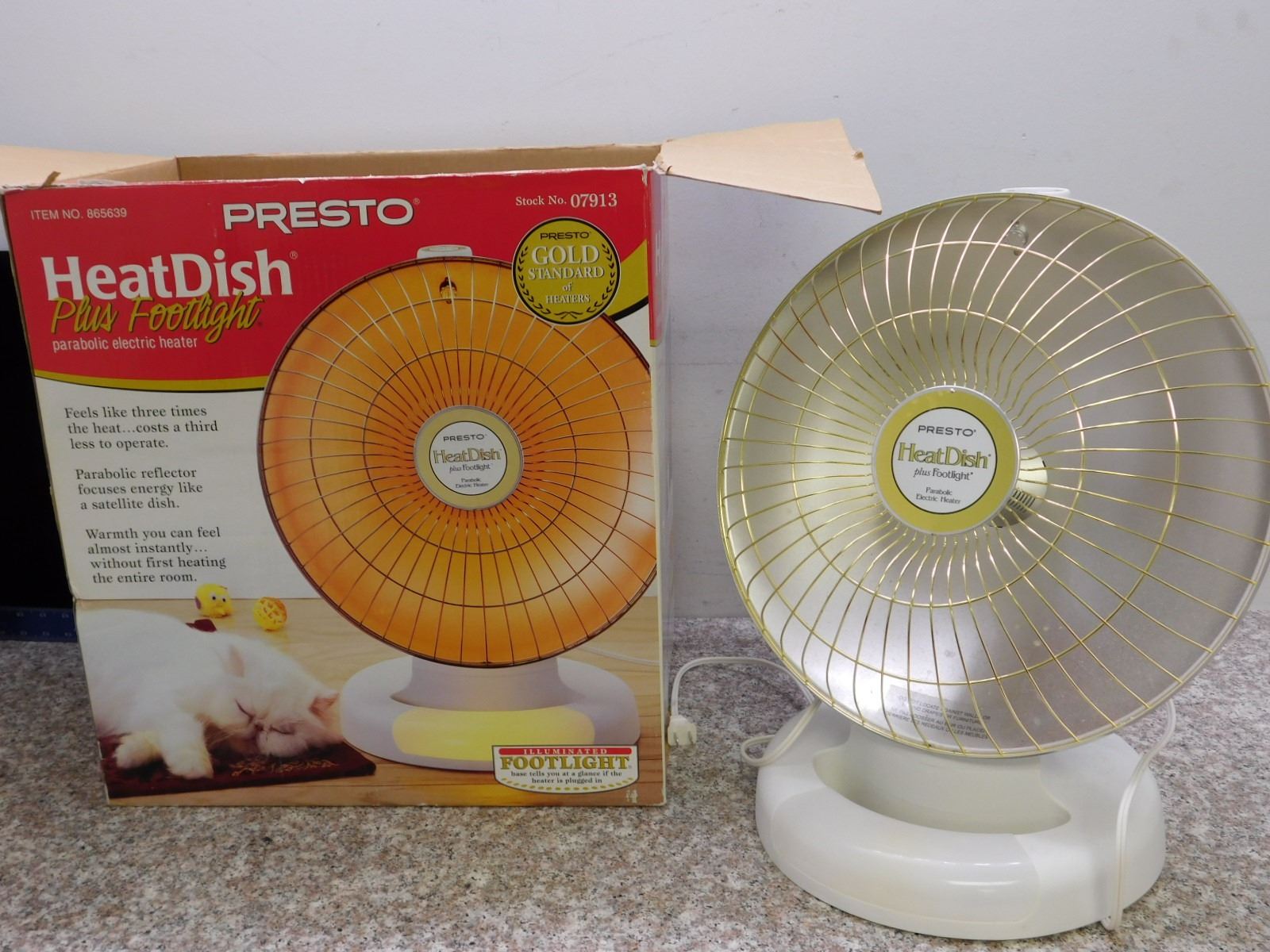 Presto Heat Dish Electric Heater With Box