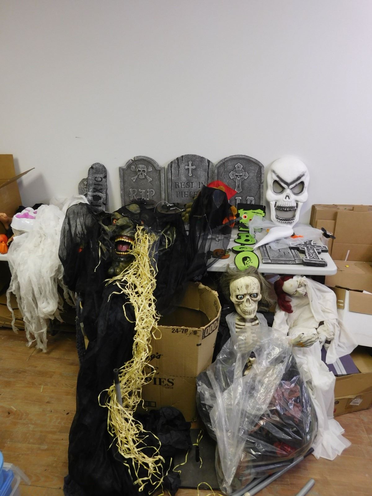 LARGE LOT Modern Halloween Decorations Ghosts Witches Foam Etc