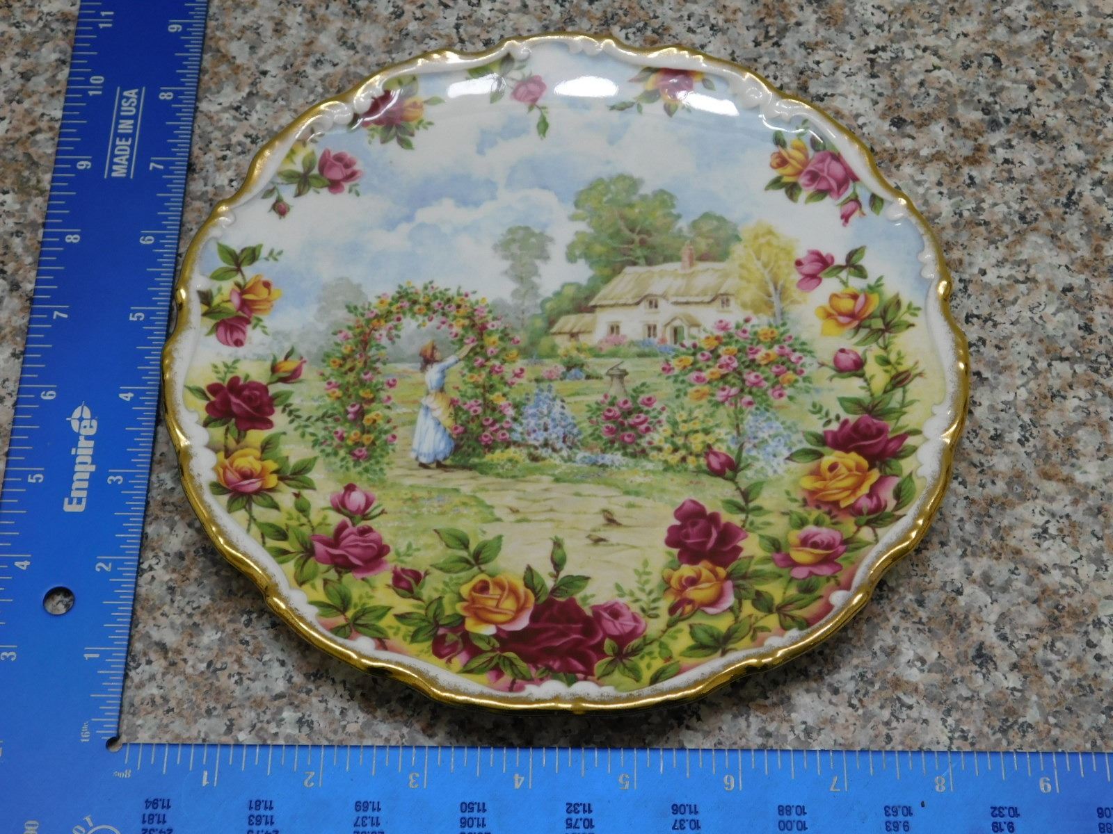 Royal Albert 25th Anniversary Old Country Roses Collectible Plate 1986