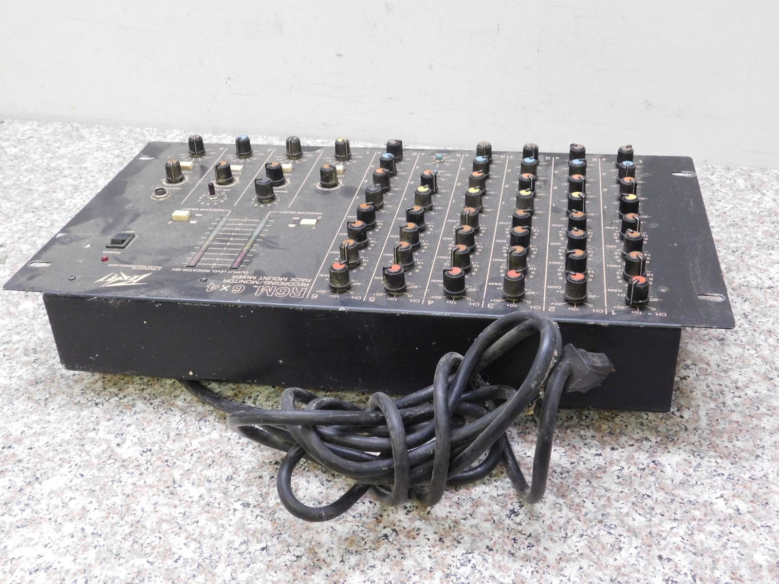 PeaVey R6M 6X4 Recording Monitor Rack Mount Mixer