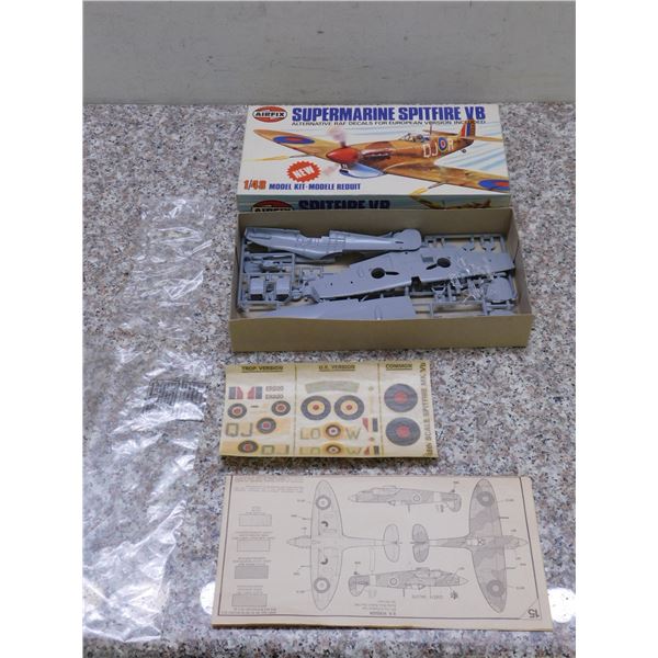 Airfix 1/48 Spitfire Model Kit