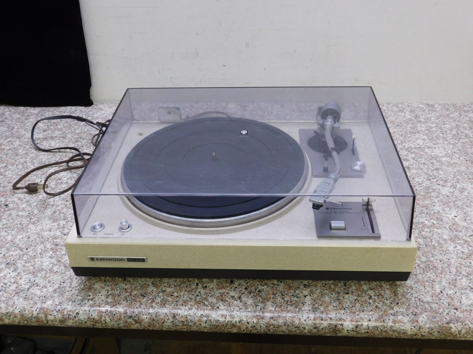 Kenwood Model KD2055 Automatic Return Turntable "The Granite Turntable"