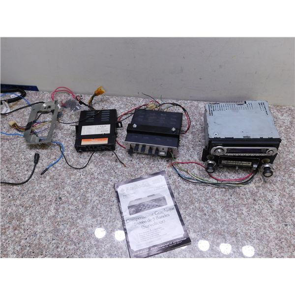 Lot of 4 Car Stereos CD Player, Kenwood, Radios, Pioneer KP4500 Graphic