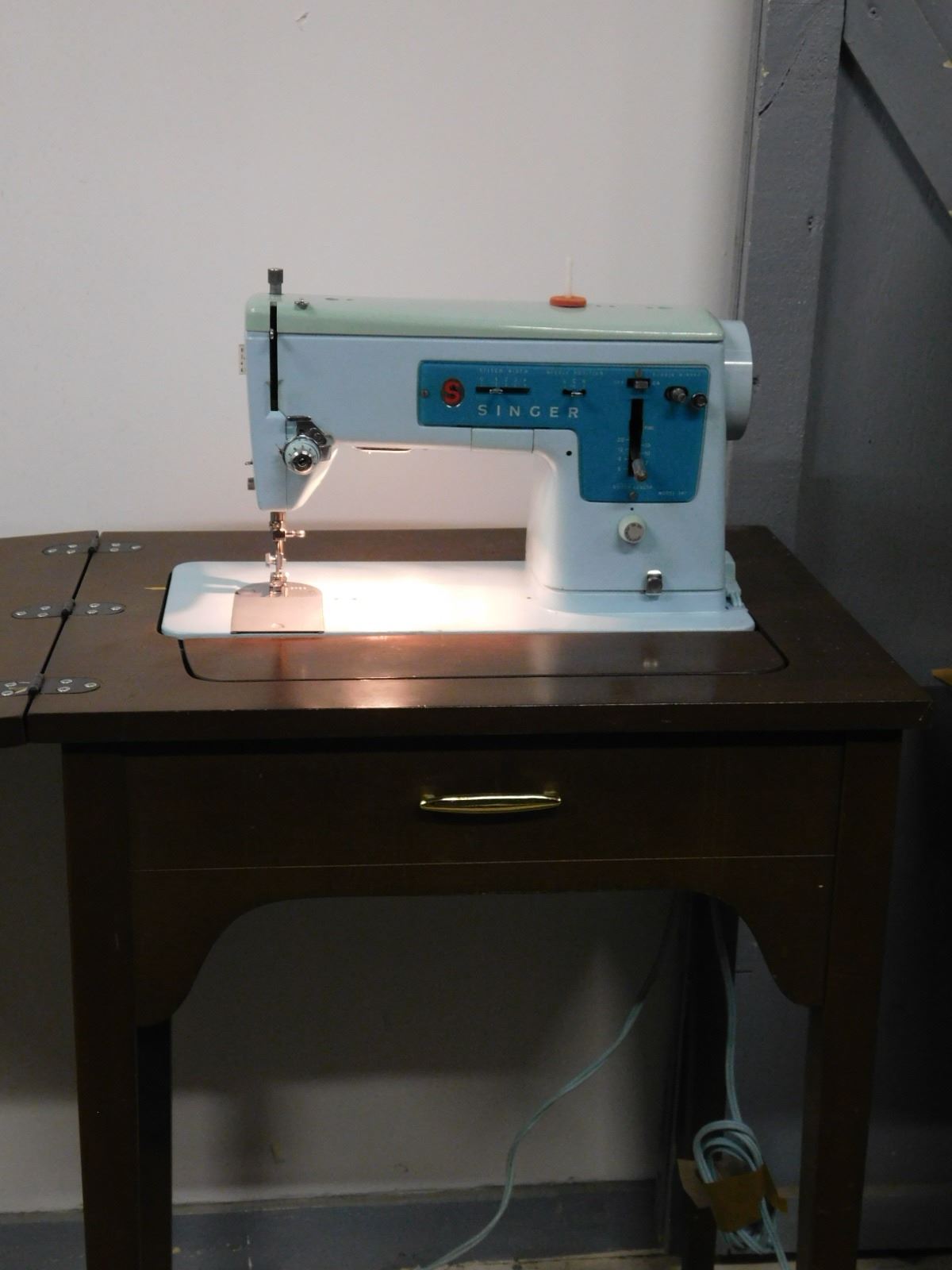 Singer Model 347 Sewing Machine Fold Out Table With Stool